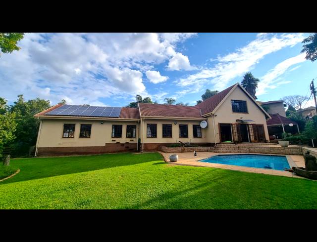 3 BEDROOM HOUSE FOR SALE IN MORELETA PARK